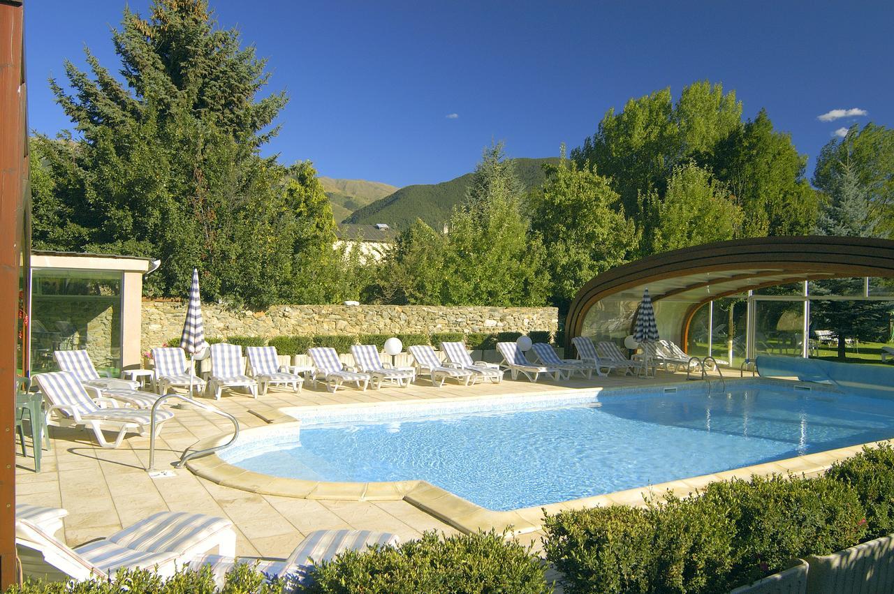 Le Jardin Otel Saillagouse Dış mekan fotoğraf
